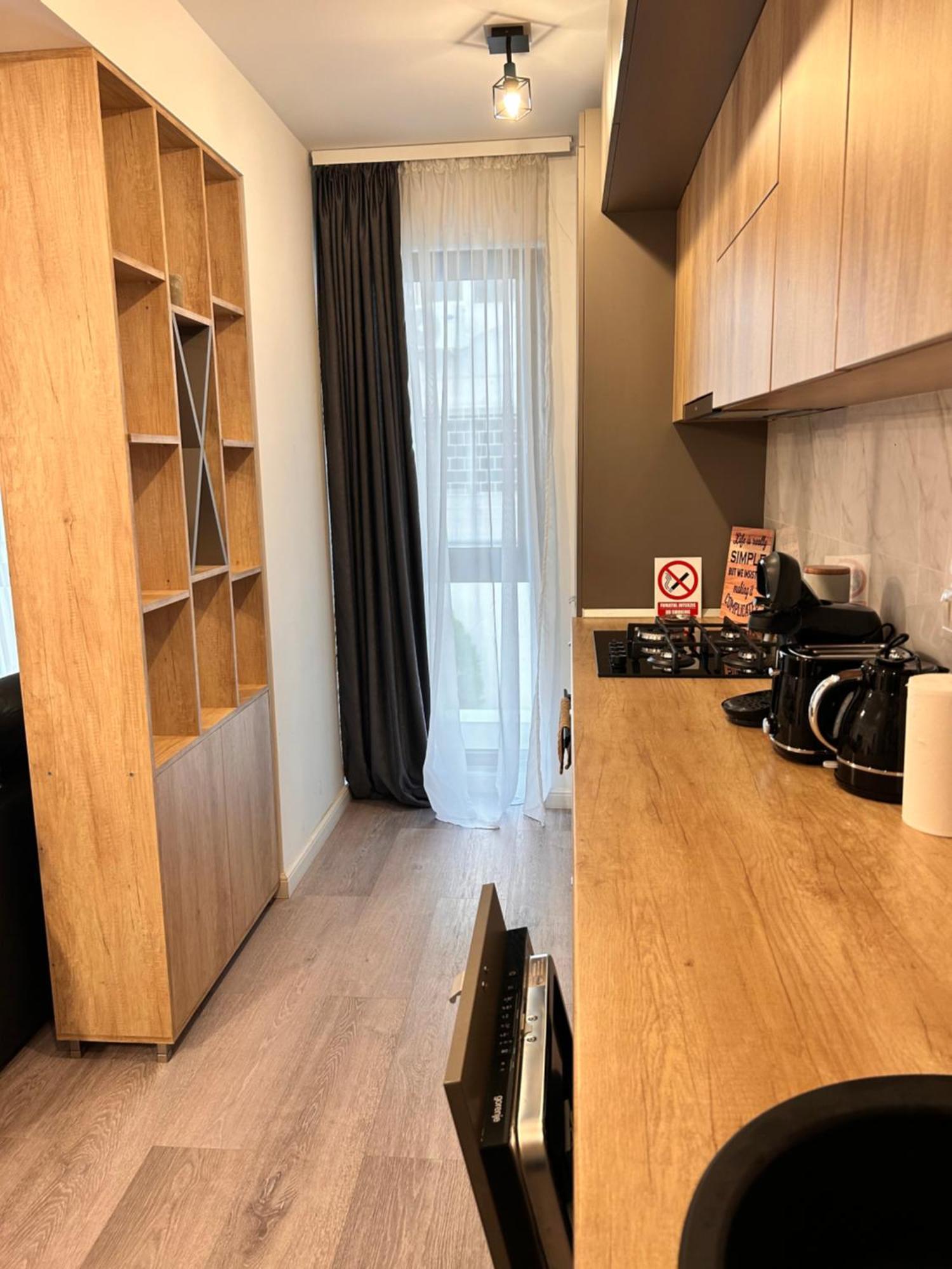 Industrial Style Apartment Bukares Bagian luar foto