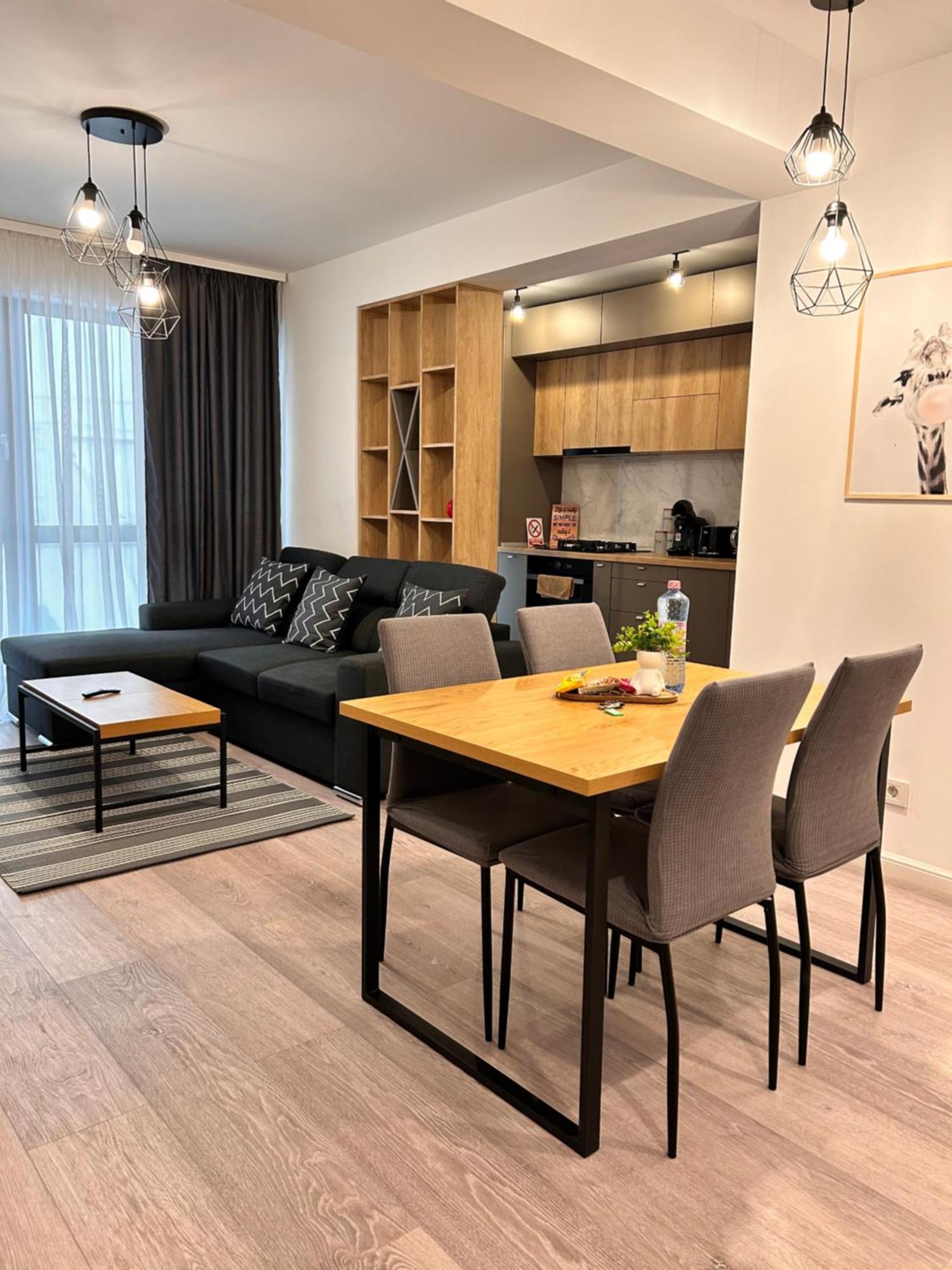Industrial Style Apartment Bukares Bagian luar foto