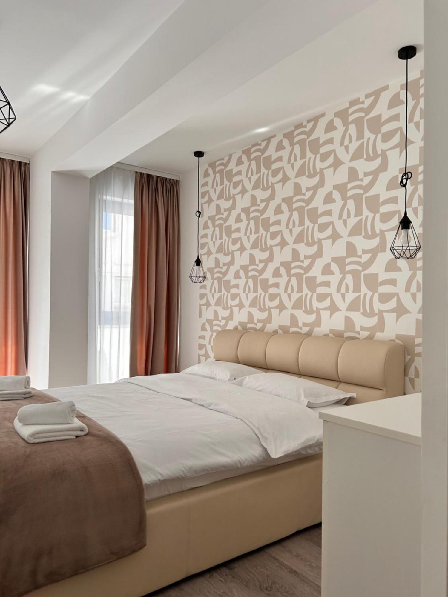 Industrial Style Apartment Bukares Bagian luar foto